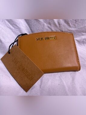 💼NWT Steve Madden Cognac Leather Card Case Wristlet💼